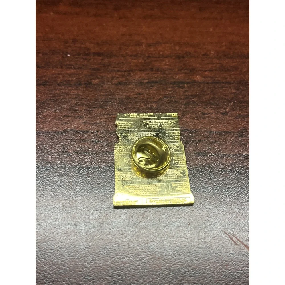 Brooklyn Nets NBA Basketball Lapel Hat Pin‎